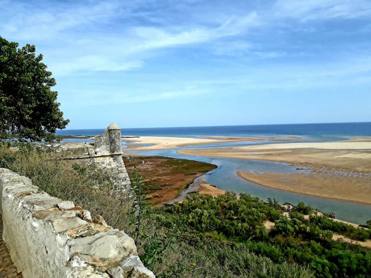 Aparte Wohnung Mit Sudterrasse Am Park Tavira Buitenkant foto