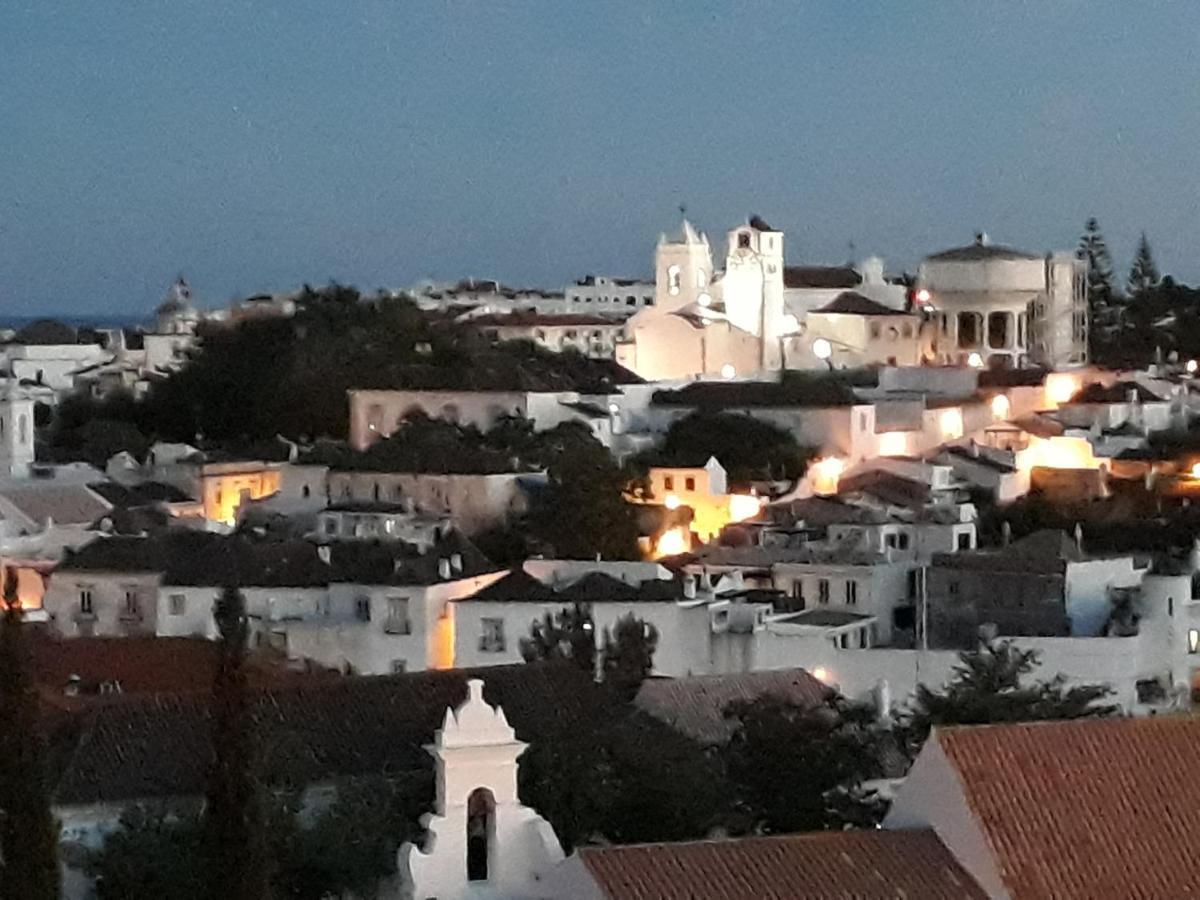 Aparte Wohnung Mit Sudterrasse Am Park Tavira Buitenkant foto